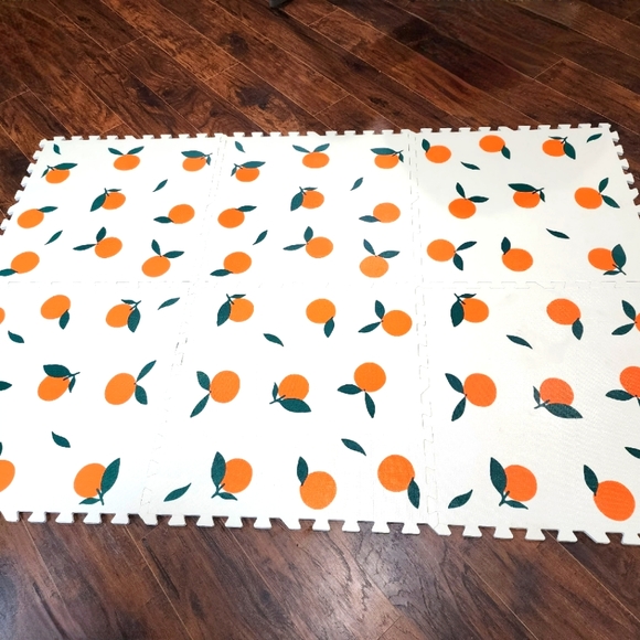 Baby Play mat - Picture 1 of 2